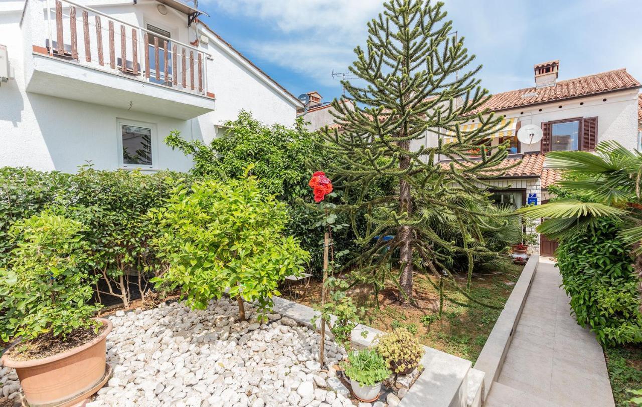 Rina B4 * Poreč